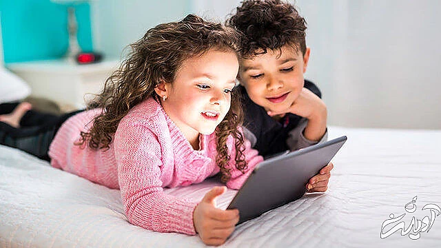 نیمی از والدین از مضرات نمایشگرها برای چشم کودکان بیاطلاع هستند
